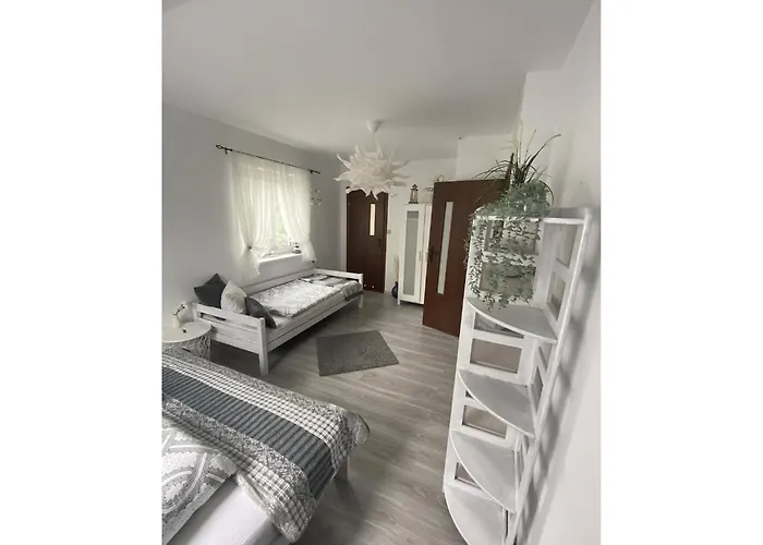 In Ko Czewo Near Wild Сasa de vacaciones *